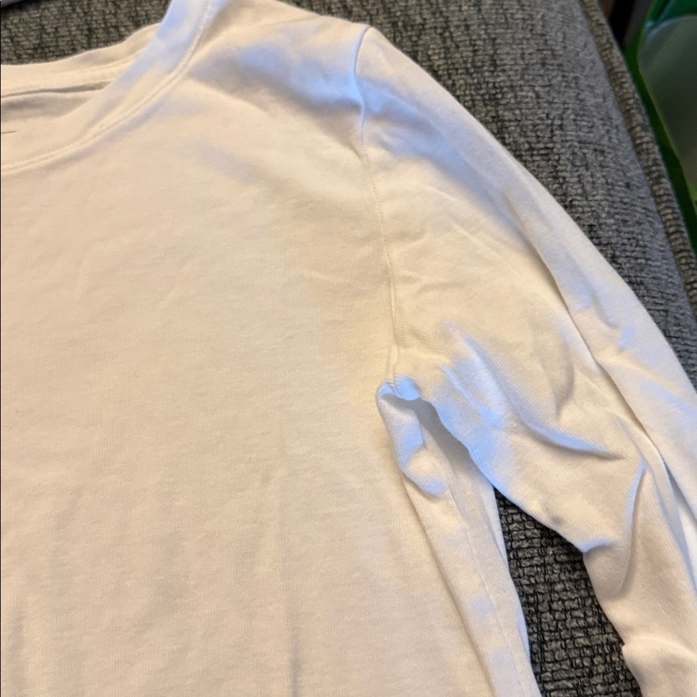 GAP Cream/White Favorite Crew Shirt - Size Small - Picture 7 of 15